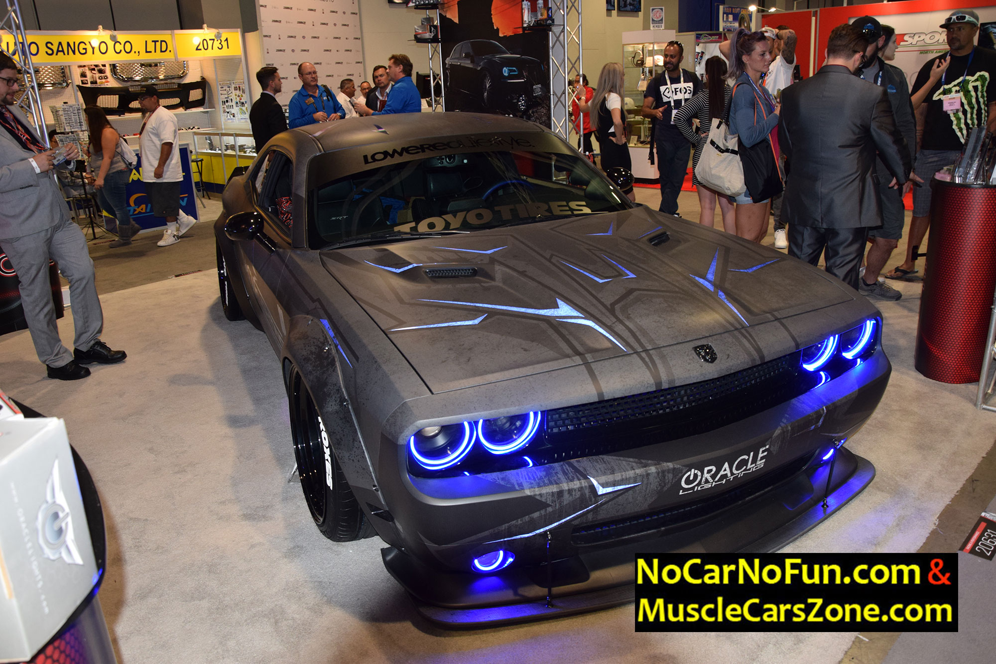 Dodge Challenger SRT Oracle Lighting 3 - Sema Show 2016 Vegas