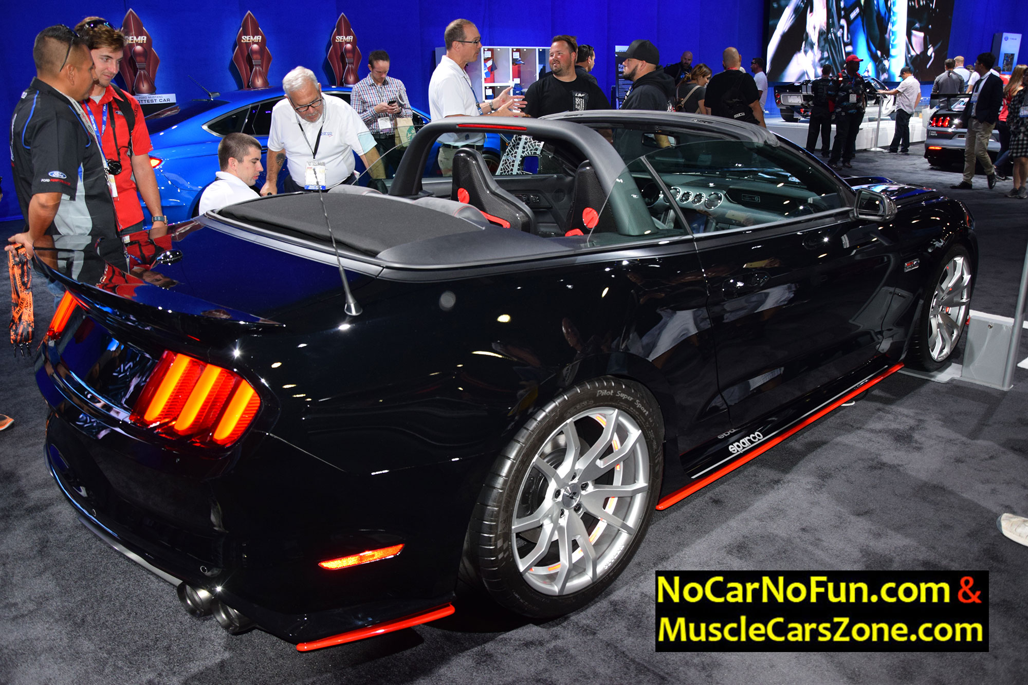 Ford Mustang GT Convertible 2 - Sema Show 2016 Vegas