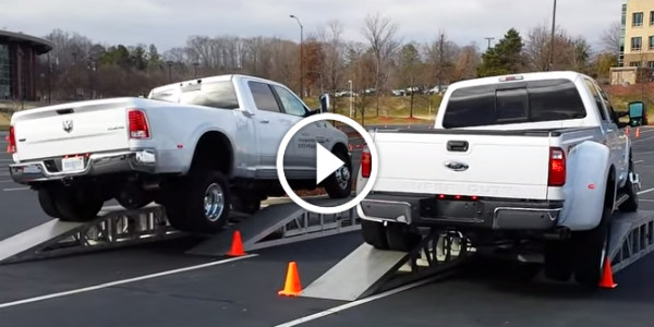 FRAME TWIST TEST 2014 Dodge Ram 3500 Versus 2014 Ford F350 Truck 9