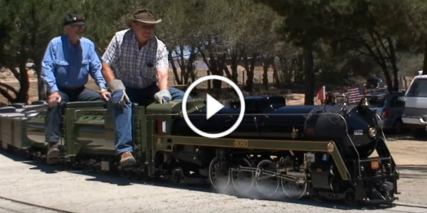 Ernie Beskowiney Live Steam CN 6060 Locomotive Project 31