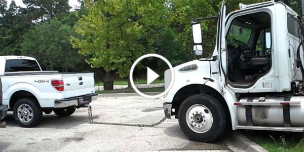 -Ford F 150 2500 HD Chevy Duramax Towing Freightliner Truck 11