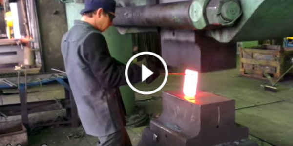 Powerful Hammer Forging Industry 3 Tons Of Force 21