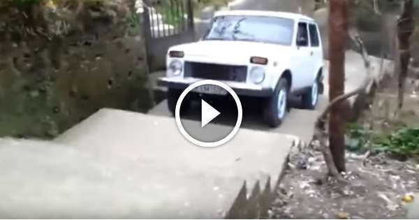 Russian Car Climb Power Of Lada Niva Stairs 7