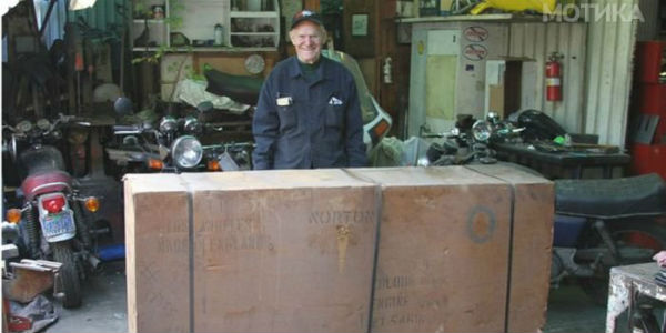 1975 Norton Commando 66