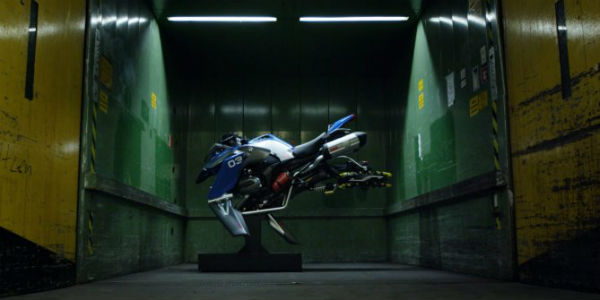 Lego BMW R 1200 GS Adventure 44