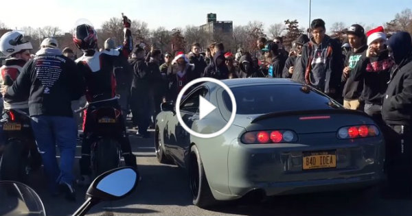 Loud Toyota Supra Rev revving 5