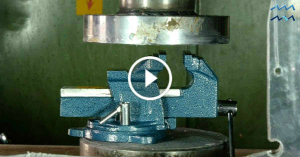 Hydraulic-Press-Machine-Crush-3