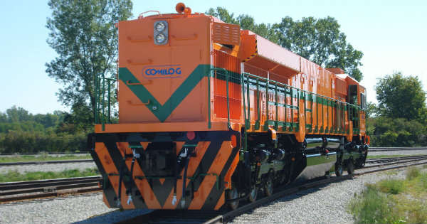 EMD GT46C-Ace Locomotive Train Heavily Dropped On Delivery fail 6