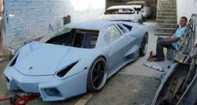 Spanish Police Busting Counterfeit Cars 2