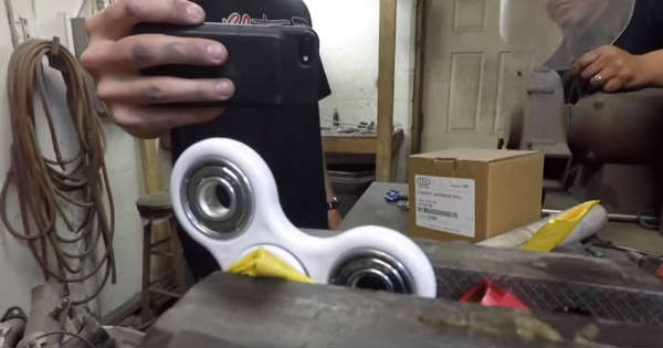 Fidget Spinner Gadget Vs 850 PSI Of Nitrous 4