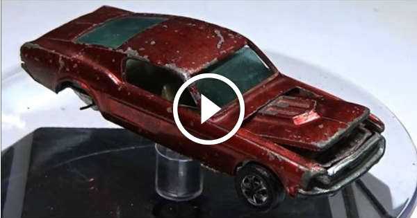 Hot Wheels 1968 Custom Ford Mustang
