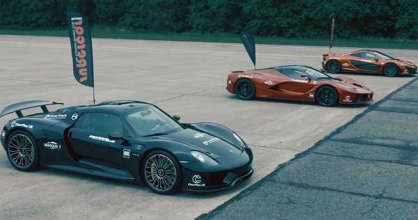 Ultimate Hypercar Drag Race McLaren P1 v LaFerrari v Porsche 918 Spyder 4