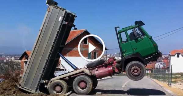 Fails Compilation How NOT To Unload a Truck 2