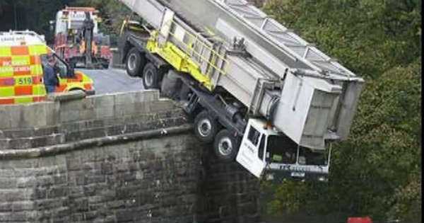 Funny Construction Fails compilation trucks 3