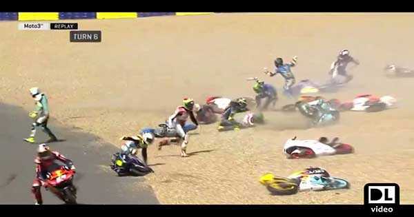 Moto3 Get Knocked Over By A Slippery Track 2_1