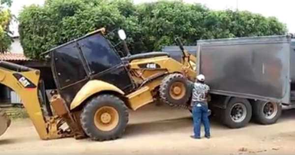 Park Dozer Cat 416 In A Truck Without A Ramp 1