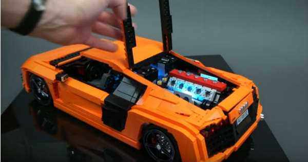 Incredible LEGO Audi R8 V10 1