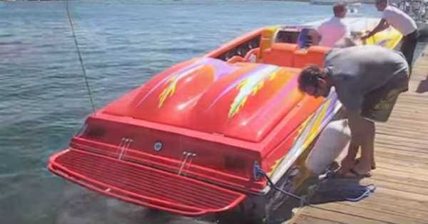 Outerlimits Powerboat 2600 HP powerful boat jet 1