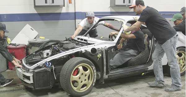 RESTORING Porsche Under 4 Minutes 2