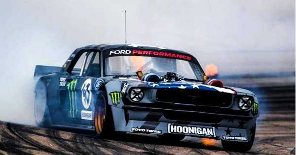 Ken Block CLIMBKHANA With 1400 HP Methanol-Fed Twin Turbo Hoonicorn V2 Mustang 1
