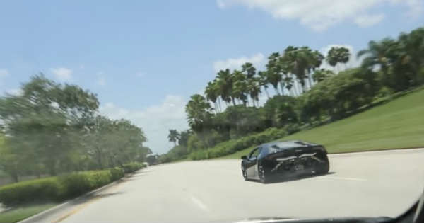Lamborghini Huracan Smokes Tuned SUPRA 2