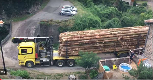 Lodging Truck Crossing Bridge Like A BOSS 2