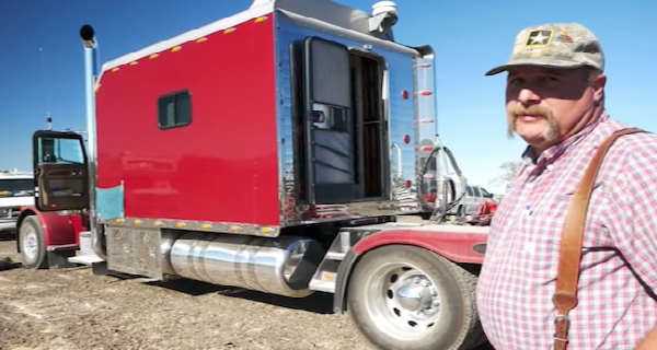 NOMAD LIVING TRUCKER Take a Tour of his Over Sized Sleeper Truck 1
