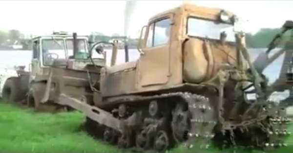 Off Road Fail SUV Stuck In Mud 11