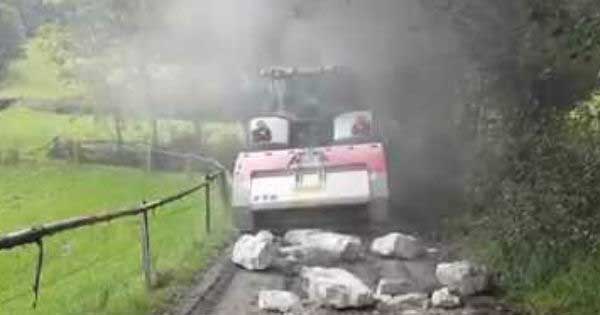 PTH Stone Crusher MAchine 1