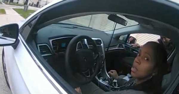 Policeman Struggle To Explain To State Attorney Why He Pulled Her Over 1