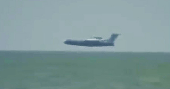 Russian Amphibious Aircraft BERIEV B-200 3