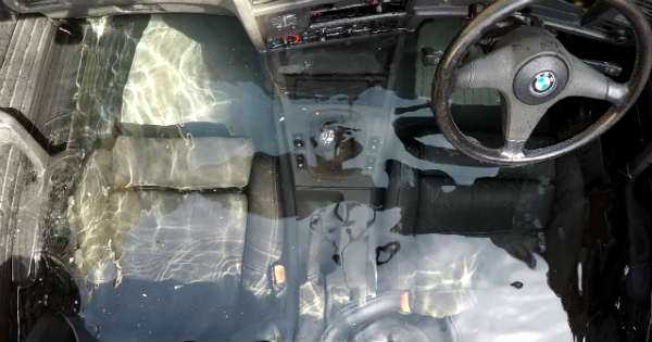 Sealing A Car and Filling With WATER 1