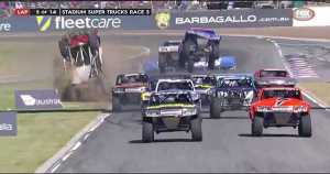 This Stadium Super Trucks Race Is Absolutely Thrilling! - Muscle Cars Zone!