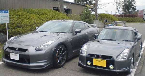 Supercar Replicas Good vs Bad 7