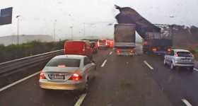 f4 TORNADO is Shaking The Cars On The ROAD 1