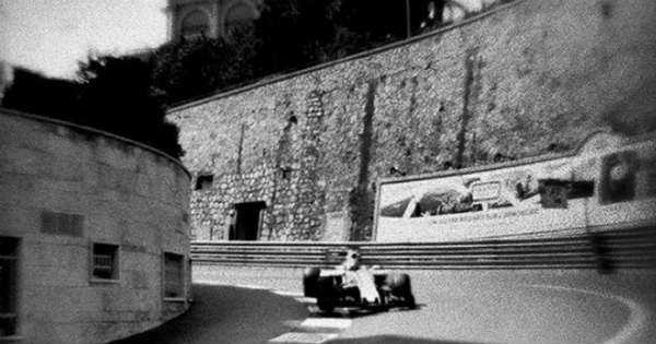 These Formula 1 Old Photos Are Made With 104-Year-Old Camera 1