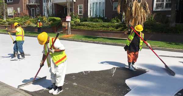 Why LOS ANGELES Streets Are Being Painted WHITE 1