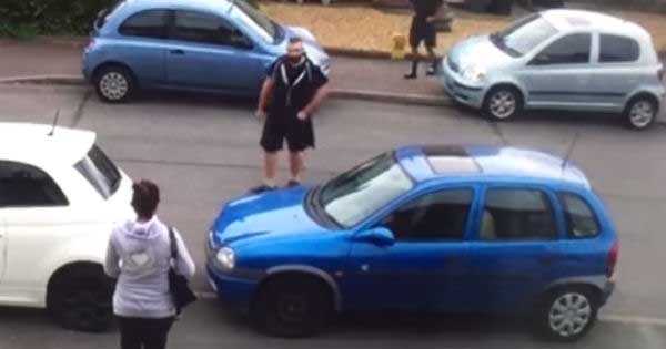 Bodybuilder Casually Lifts And Relocates Car Blocking Driveway 2