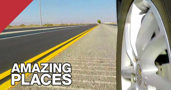 California Road Plays Music While You Drive On It Sounds Awful 2