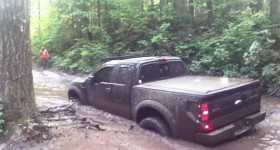 Ford Raptor Pickup Truck Destroy 2