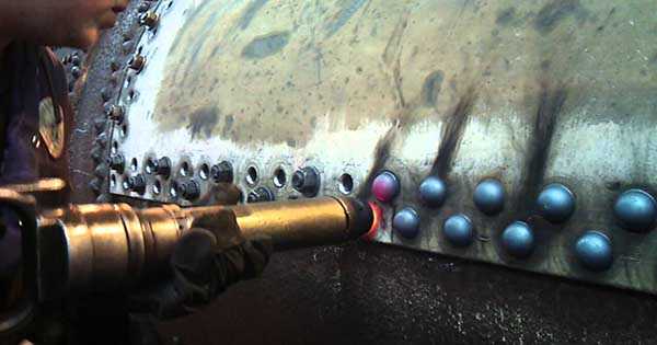 LNWR Heritage Company Demonstrates How Riveting Is Really Done 1