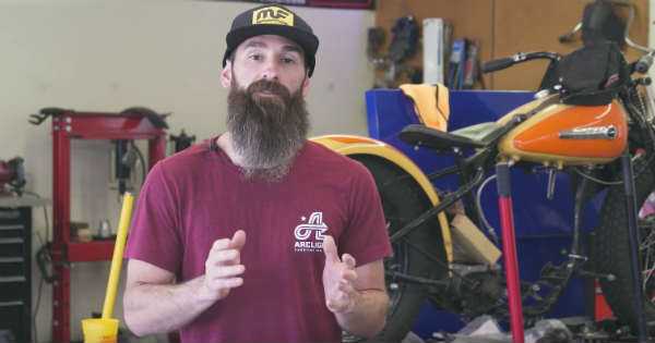 Low Life Show Hosted By Aaron Kaufman 11