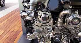 New Duramax Engine Chevrolet Sierra Siverado HD 1