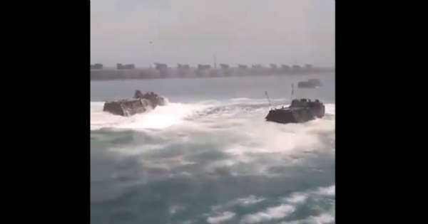 This Is How Amphibious Tanks Look Like 2