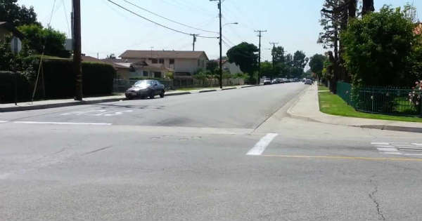 Two Police Cars Do An Awesome Intersection Jump 2