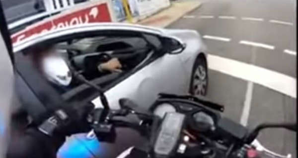 Undercover Motorcycle Policeman In Action - Pulling Over PHONE USERS 2