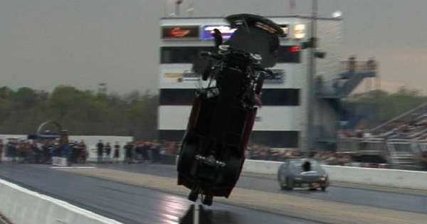 Corvette C7 200 MPH Wheelie 1