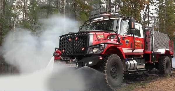 The Bulldog Extreme Truck Takes Firefighting To The Next Level 1