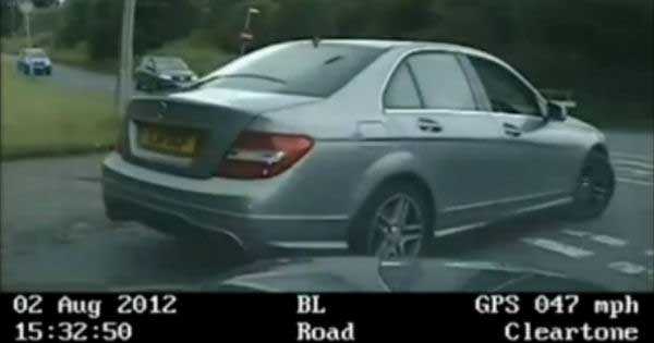 Mercedes Police Chase