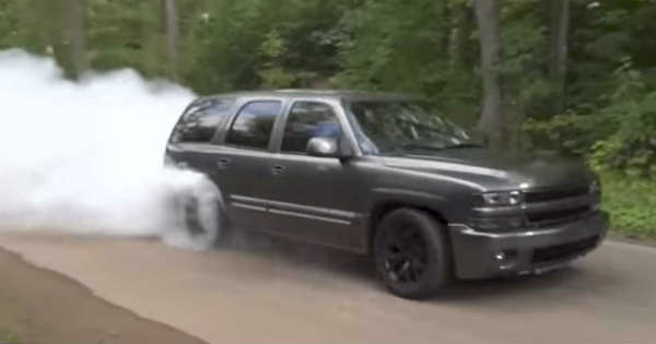 This Single Turbo Tahoe Burnouts 9-Second Passes Are Unreal 2